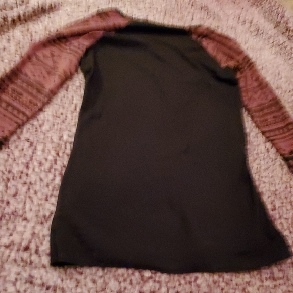 Top - Picture 5 of 6